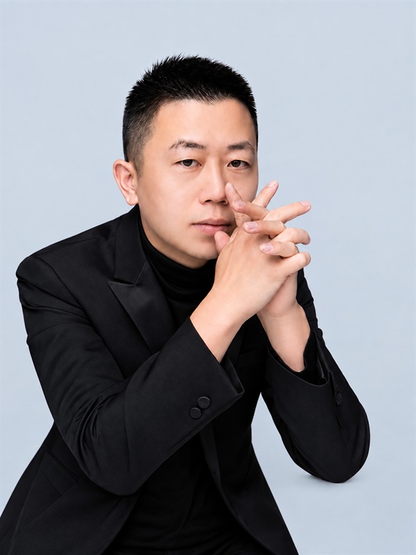 销售顾问李鑫形象照